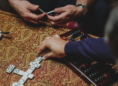 10 qəpikdən domino oynadılar – 3 min manat cərimələndilər