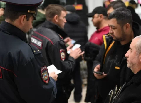 Rusiyada yaşayan azərbaycanlılara BƏD XƏBƏR – Bu şəxslərin vətəndaşlığı ləğv ediləcək