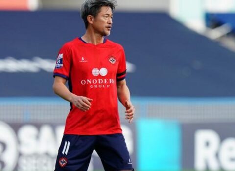 Dünyanın ən yaşlı futbolçusu yeni klubla müqavilə bağlayacaq