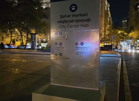 Heydər Əliyev sarayı qarşısında nəqliyyat qovşağı işə başladı