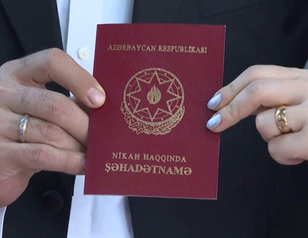 Erkən nikahın acı reallığı: Uşağın arzuları böyüklərin qərarına qurban verilir