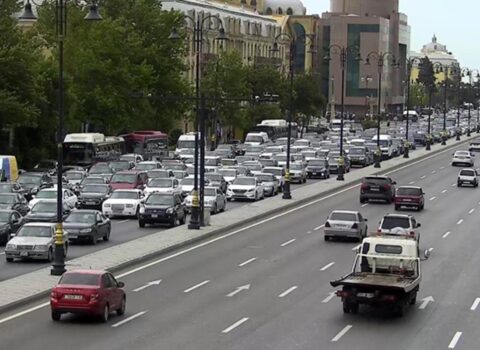 Bakının bu yollarında tıxac var – SİYAHI