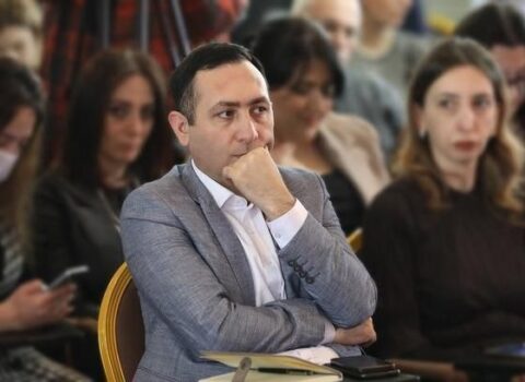 Nikol Robert Koçaryanla niyə görüşmək istəyir? – Akopyandan sərsəm açıqlama