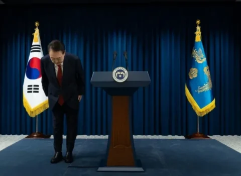 Cənubi Koreya prezidenti impiçmentdən yayındı