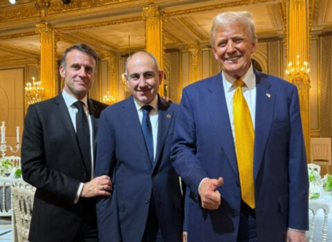 Paşinyan Parisdə Emmanuel Makron və Donald Trampla söhbətləşdi
