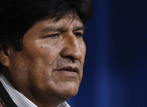 Boliviyanın keçmiş prezidentinə insan alveri ittihamı irəli sürüldü