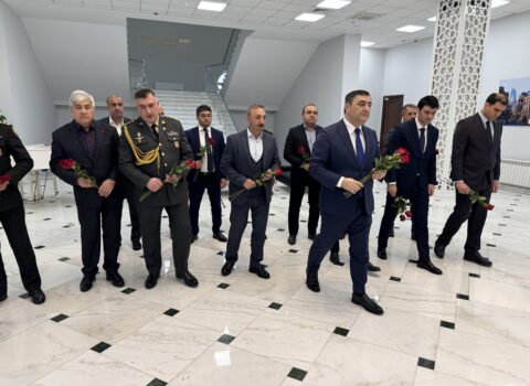 Qazaxıstanda ümummilli liderin anım tədbiri keçirildi – FOTOLAR