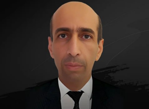 Elşən Əliyev vəfat etdi