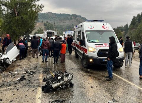 Türkiyədə ağır qəza: 10 yaralı var