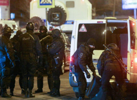 Çeçenistanda polis kazarmasına hücum – yaralılar var