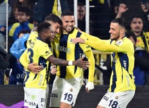 “Fənərbaxça”dan qələbə, “Beşiktaş” xal itirdi