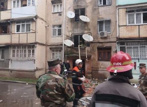 Gəncədə sursat partladı, şəhid atası dünyasını dəyişdi