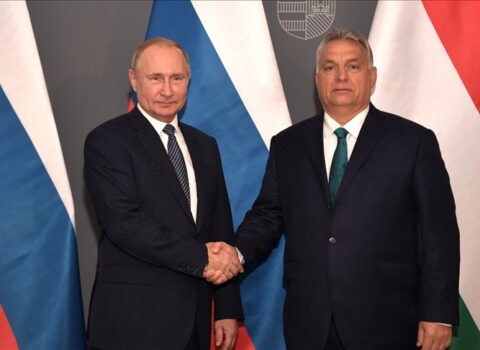 Viktor Orbanla Vladimir Putin Ukrayna böhranını müzakirə ediblər