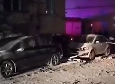 Xırdalanda yaşayış binasında dəhşətli partlayış – VİDEO