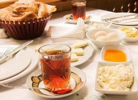 Səhər yeməyinin insan sağlamlığında rolu