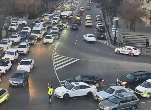 Bakının bir sıra yollarında tıxac yarandı
