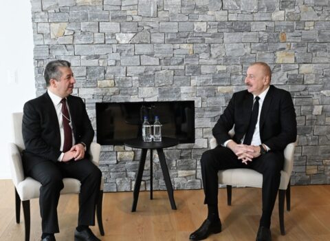 Prezident İlham Əliyev Davosda İraq Kürdüstan regionunun Baş naziri ilə görüşüb