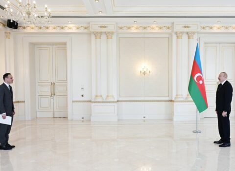 Prezident Sloveniyanın ölkəmizdə yeni təyin olunmuş səfirinin etimadnaməsini qəbul etdi