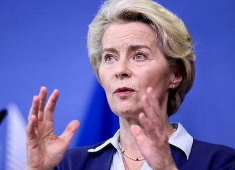 Leyen xəstələndi: Ağır pnevmoniya…