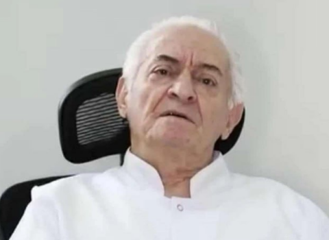 Azərbaycanda tanınmış həkim vəfat etdi