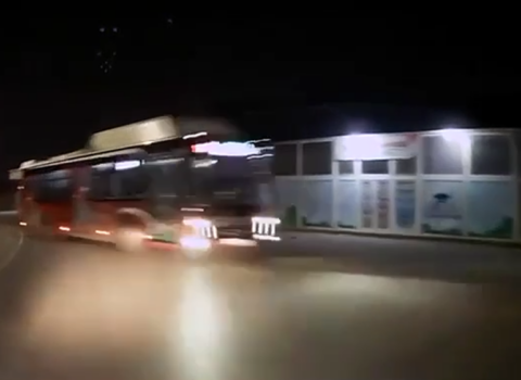 Sükan arxasında infarkt keçirən sürücünün son vəziyyəti açıqlandı – VİDEO