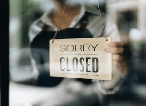 Eyni adama məxsus 4 şirkət ləğv olunur