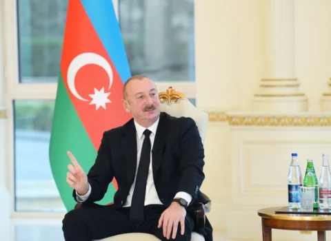 Azərbaycan Prezidenti: “Ermənistanın yaxın dostları siyasi səhnədən biabırçılıqla silinirlər”