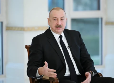 Prezident telekanallara müsahibəsində İranla gələcək münasibətlərə toxunub