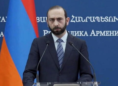 Mirzoyan sabah Moskvaya gedəcək