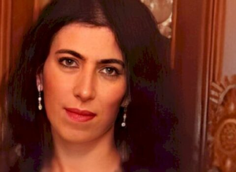 Sevinci uşaqlarının yanında öldürən ərinə – 18 il həbs verildi