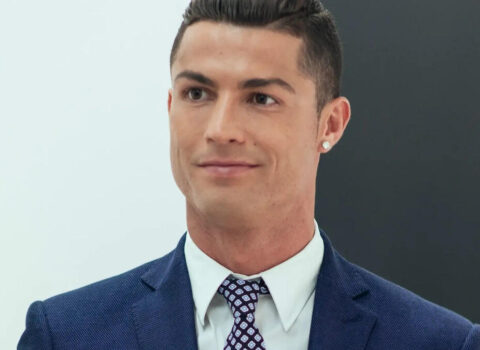 Ronaldo anasını belə təbrik etdi – FOTO