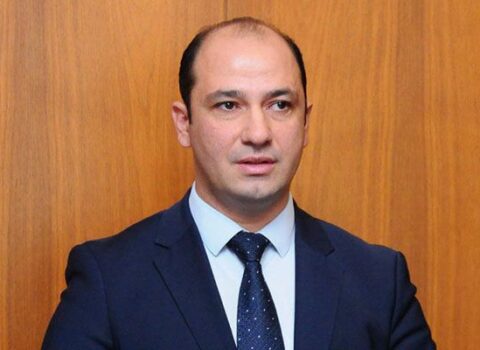 ADNSU-nun rektorundan daha bir alim şikayət etdi – Qanunsuz işdən çıxarılma….