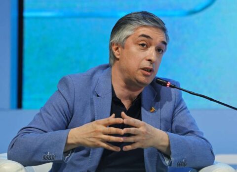 Xarici agent elan olunan Rövşən Əsgərovun borcu açıqlandı