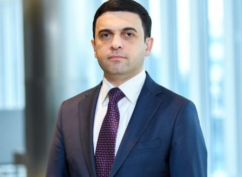 Ali xüsusi rütbə verilən Emil Qarayev kimdir? – DOSYE