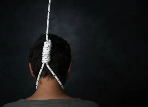 Ağcabədidə keçmiş məhkum özünü asdı