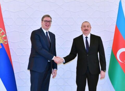 Prezident İlham Əliyev Vuçiçə təbrik məktubu göndərdi