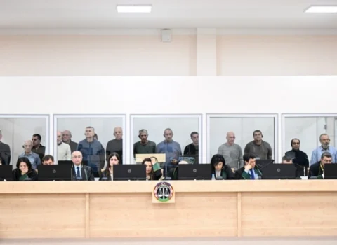 Hərbi cinayətlər törətməkdə təqsirləndirilən ermənilərin məhkəməsi davam edir