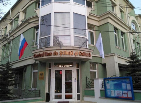 Daha bir ölkə “Rus Evi”ni bağlayır