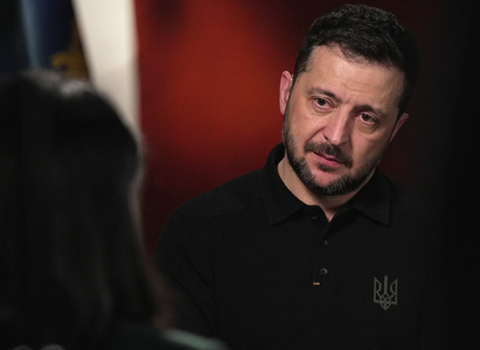 Zelenskiyə Ukrayna dilində danışmağa icazə verilmədi – VIDEO