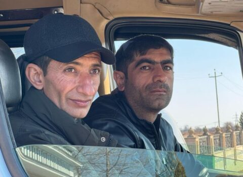 Növbəti köç karvanı Ağdərə rayonunun Həsənriz kəndinə çatdı – YENİLƏNDİ