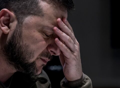 Zelenski ETİRAF ETDİ: “Vəziyyət çox ciddidir”