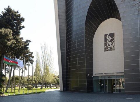 “Bakı Biznes Mərkəzi”nin direktoru işdən çıxdı