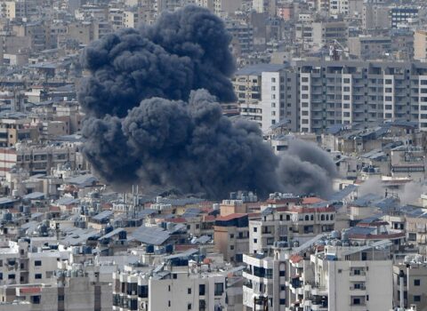 İsrail Beyrutu bombalamağa başladı: Nə baş verir?
