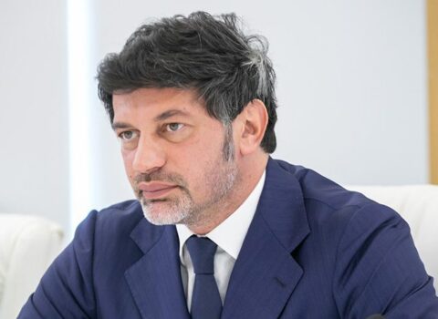 Tbilisi meri Kaxa Kaladze bu titulundan məhrum edildi