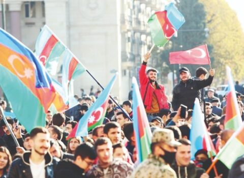 “Təkcə ingilis dilini bilməklə iş yekunlaşmır, məsələyə ideoloji yanaşmalıyıq” – İLGİNC AÇIQLAMA