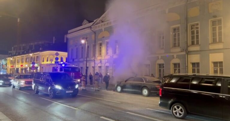 SON DƏQİQƏ! Moskvada FSB binasının qarşısında DƏHŞƏTLİ PARTLAYIŞ SON DƏQİQƏ! Moskvada FSB binasının qarşısında DƏHŞƏTLİ PARTLAYIŞ
