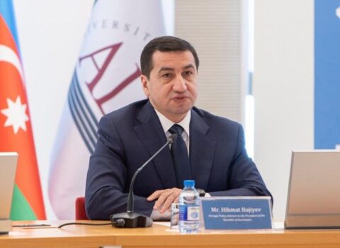 Hikmət Hacıyev: İnsanlıq əleyhinə cinayətlər törətmiş ermənilərin əsir və girov adlandırılması qəbuledilməzdir