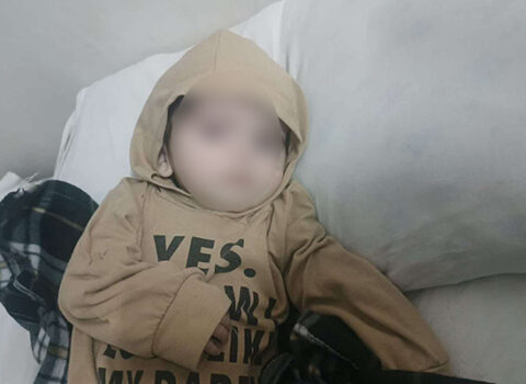 Tovuzda 3 gündür evdə tək qalan körpə tapıldı – FOTO