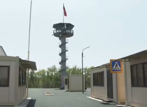 Rus hərbçilər Türkiyə sərhədindən geri çəkildi