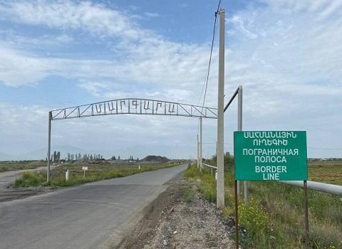 Ermənistan-Türkiyə sərhədi açıldı: İlk olaraq 4 yük maşını gedir